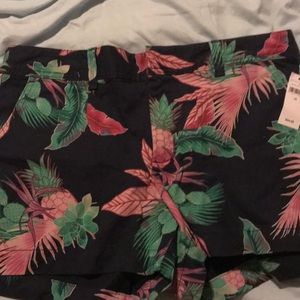 Gap size 10 brand new with tags.